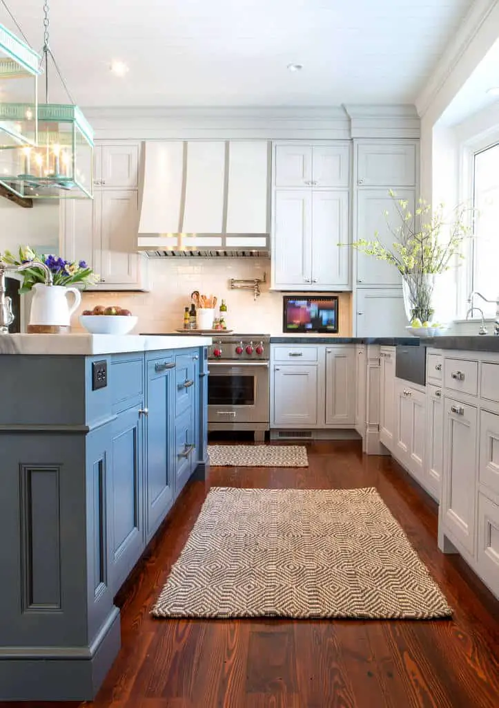 35 Elegant Traditional Kitchen Design Ideas (Photo Gallery) – Home ...