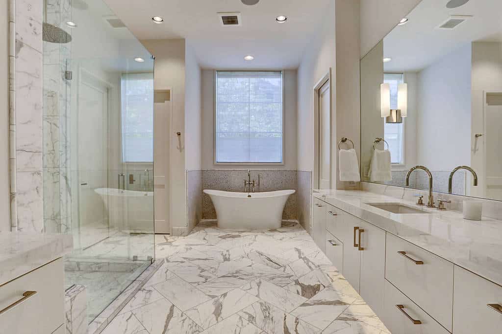 56 Ideas for an Elegant Master Bathroom (Photo Gallery) – Home Awakening