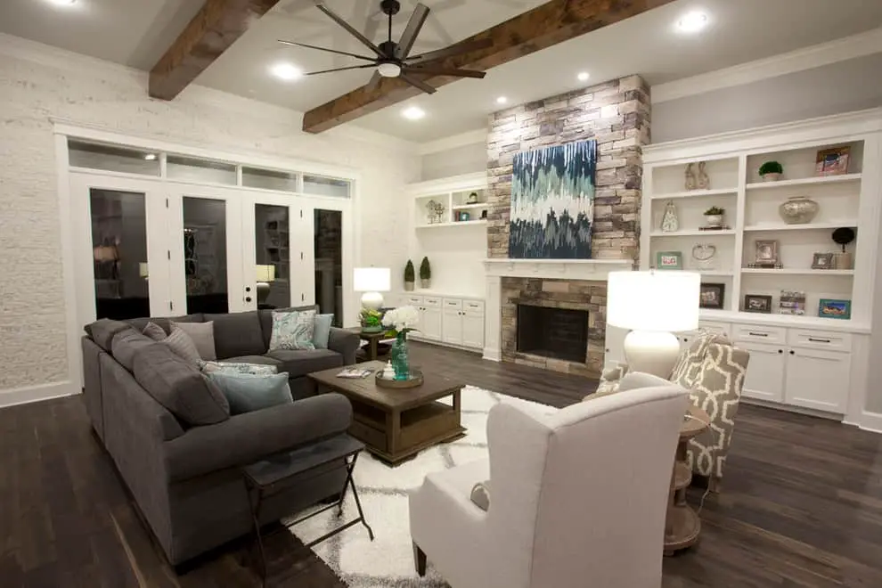 20 Craftsman Style Family Room Designs (Photo Gallery) – Home Awakening