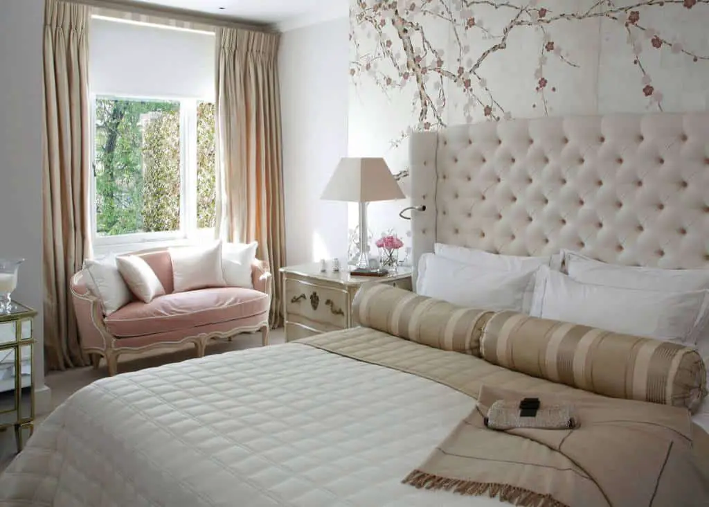 20 victorian bedroom designs and ideas - home awakening