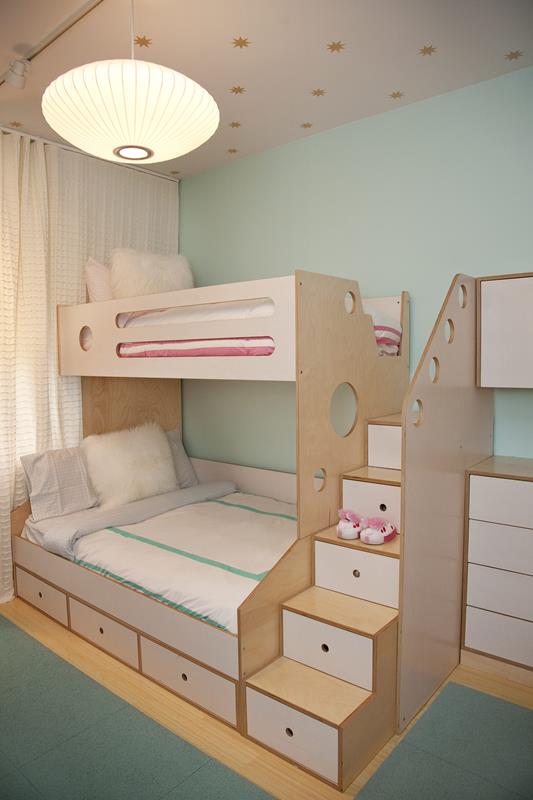 Twin Over Full Bunk Bed