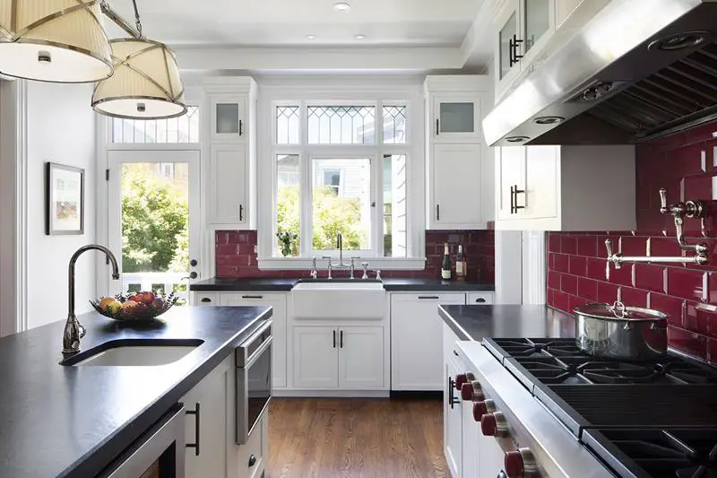 Great Burgundy Backsplash