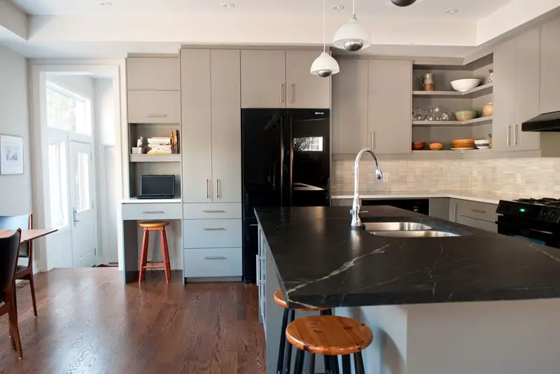 Black Appliances and Countertop