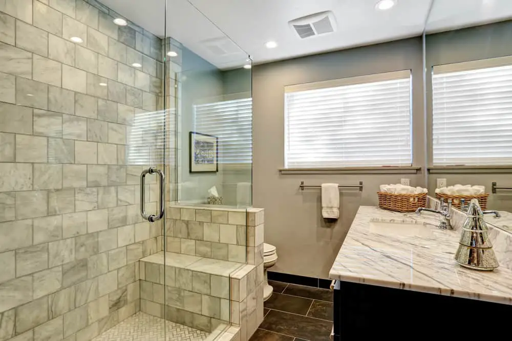 Luxury white and grey marble bathroom