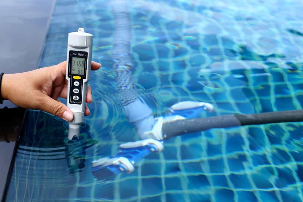 salt meter level of a pool