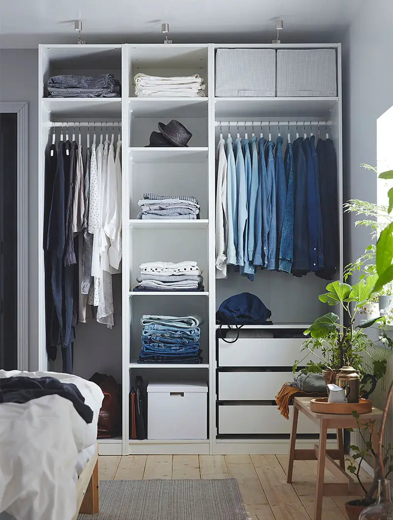 small bedroom closet